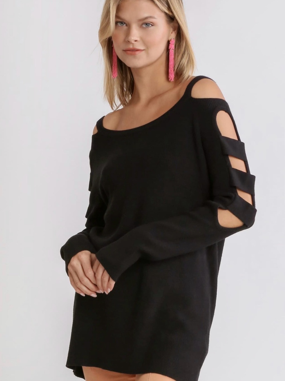 Umgee Black Cold-Shoulder Ladder Sleeve Knit Top